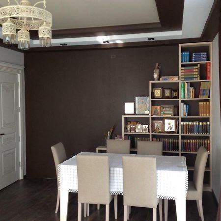 Flat Near The Mcdonald'S Apartamento Batumi Exterior foto